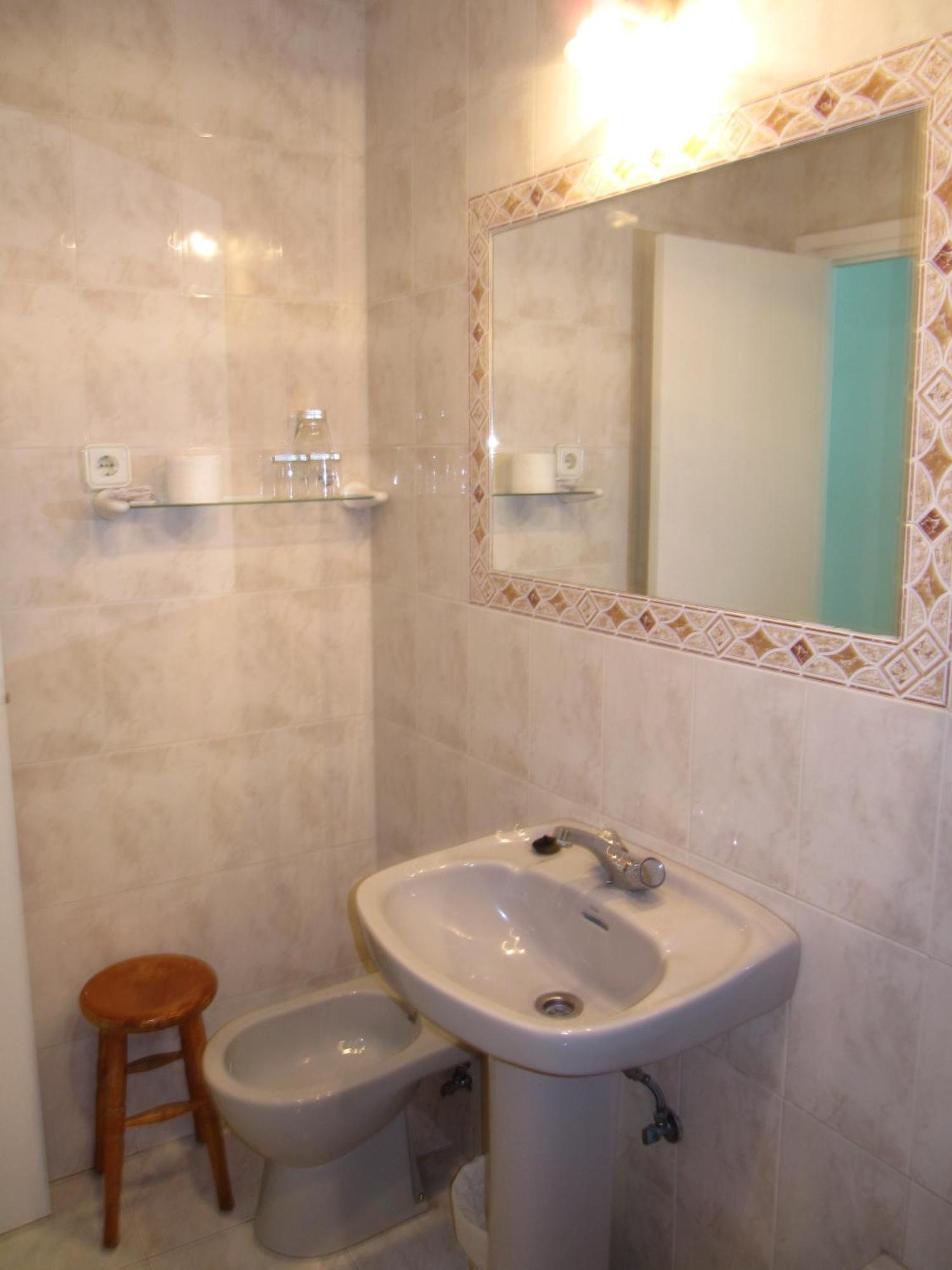 Hostal La Pilarica 마르베야 객실 사진
