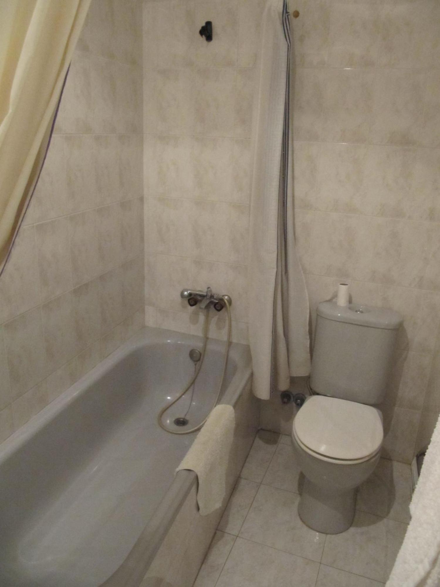 Hostal La Pilarica 마르베야 객실 사진