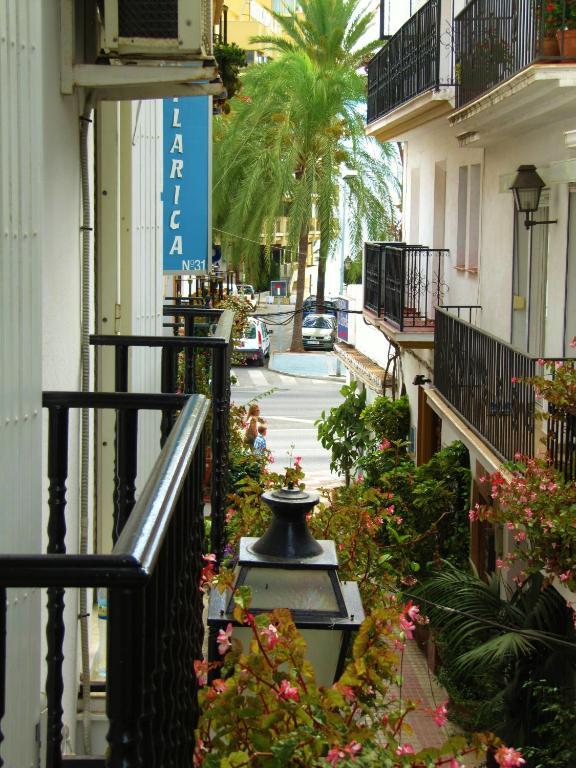 Hostal La Pilarica 마르베야 외부 사진