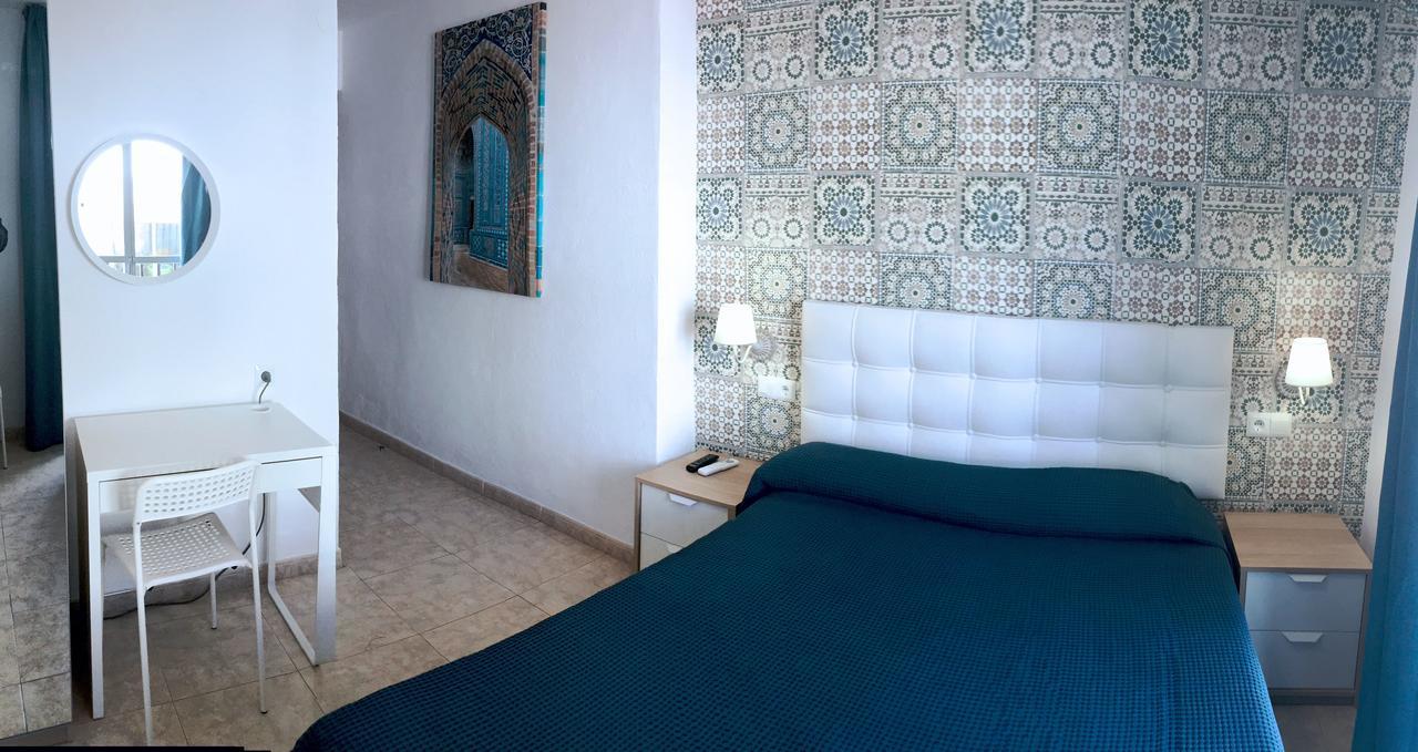 Hostal La Pilarica 마르베야 외부 사진