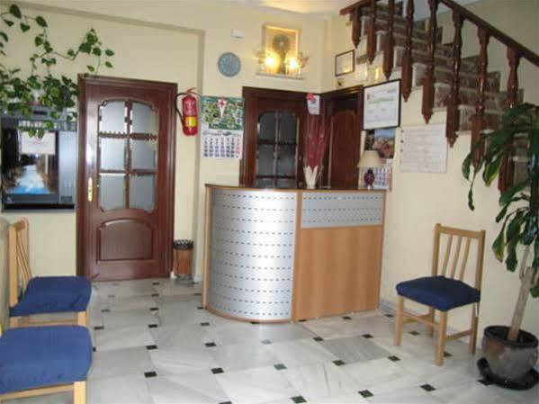 Hostal La Pilarica 마르베야 외부 사진