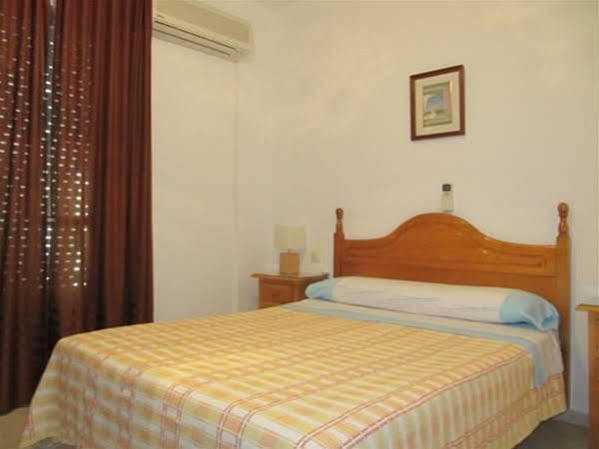 Hostal La Pilarica 마르베야 외부 사진