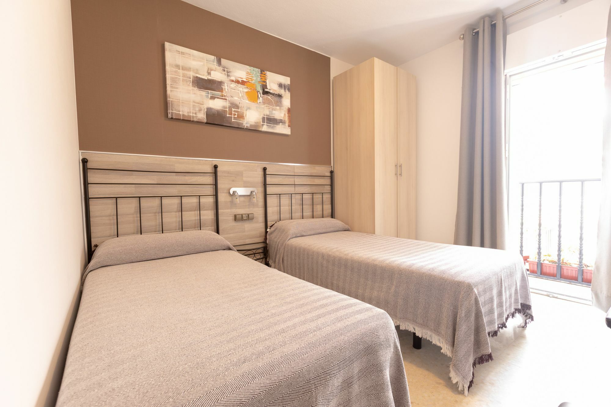 Hostal La Pilarica 마르베야 외부 사진